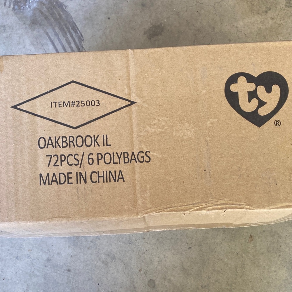 Unopened factory box of 72 mystery Beanie Boos! ✨